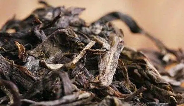 怎么簡(jiǎn)單直觀(guān)的辨別一款普洱茶的優(yōu)劣？