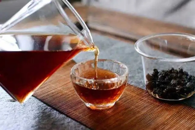 如何沖泡出一杯好喝的普洱茶來(lái)？