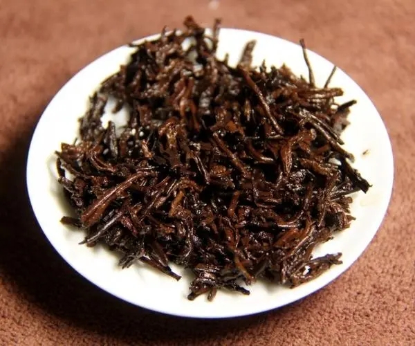 怎樣從茶香來(lái)辨認(rèn)普洱茶的好壞？