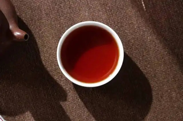 喝普洱茶會(huì)有“清涼感”？原因竟然是……