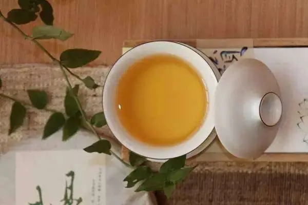 都在追求“古樹(shù)純料”，拼配茶真的不如純料的？
