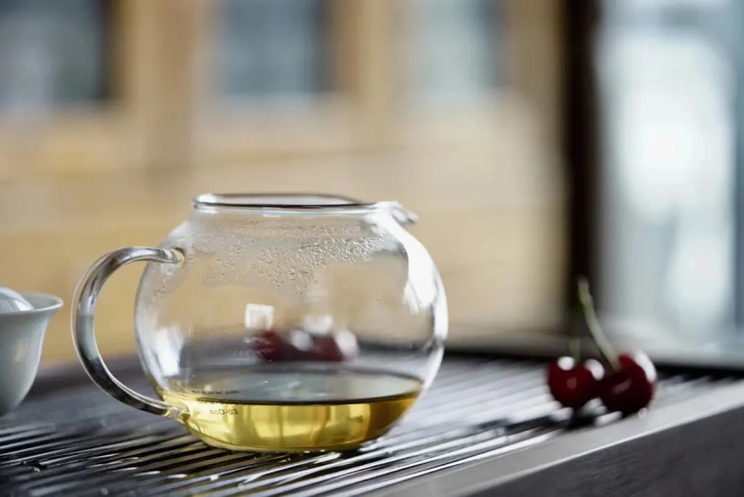 2023年老班章古樹(shù)春茶的沖泡！